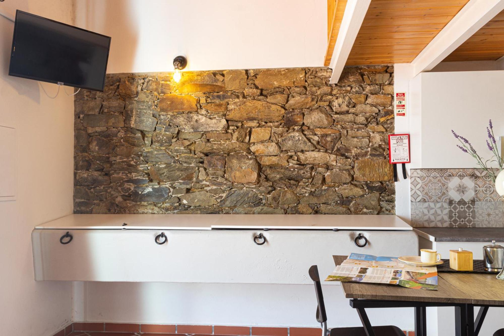 A Casa Da Vila อัลโมโดวาร์ ภายนอก รูปภาพ